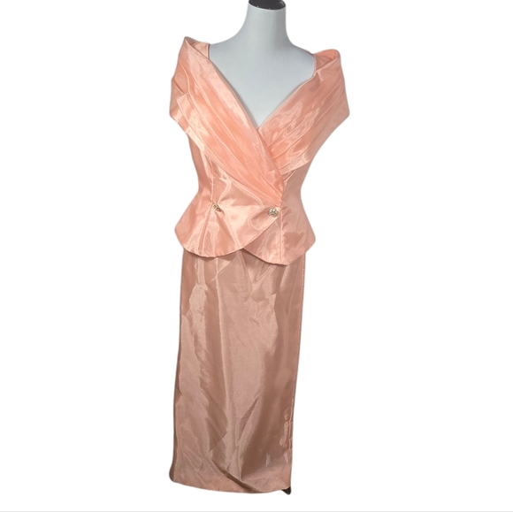 Watters And Watters Peach 2 Piece *Size 10* Vintage Gown Please Read
